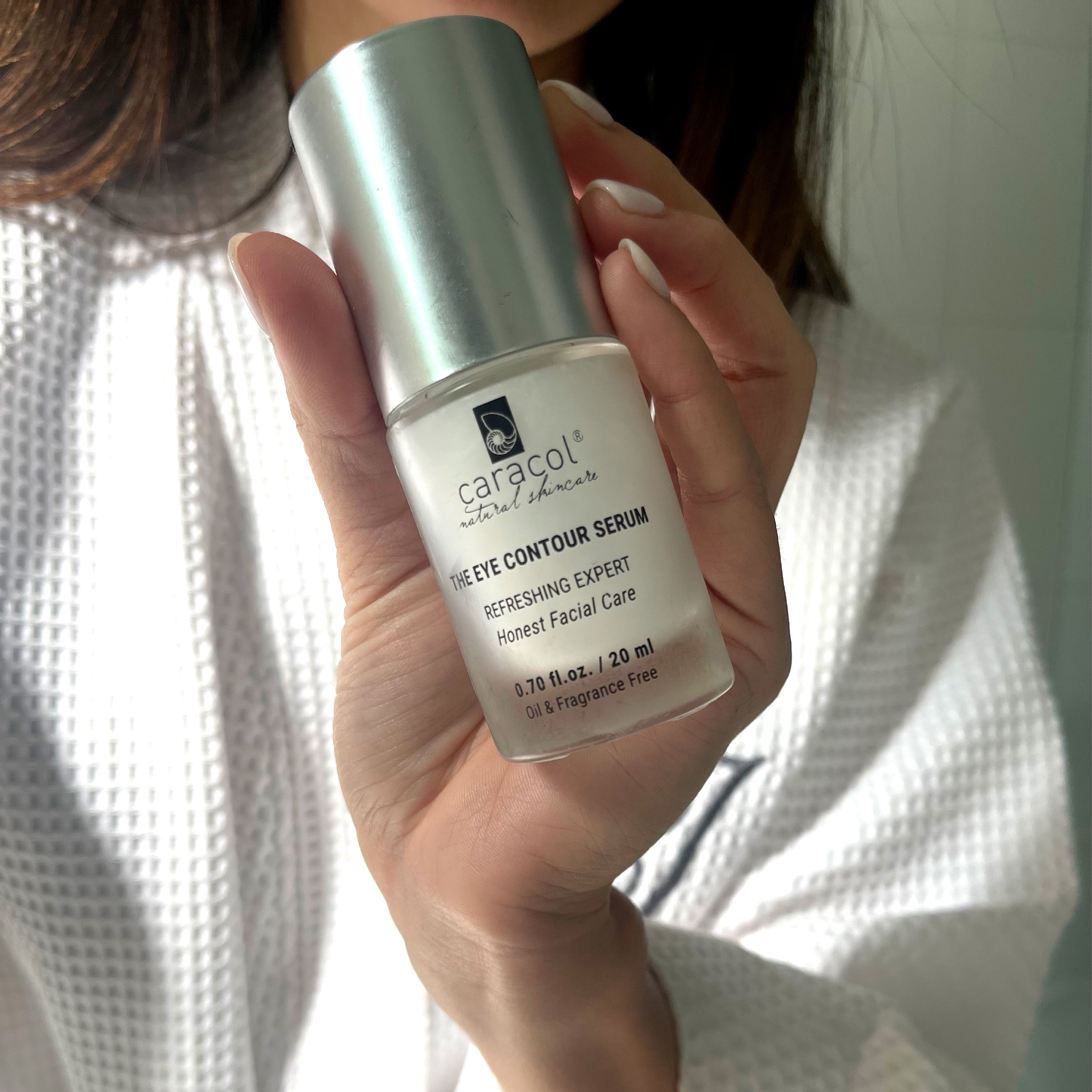 The eye contour serum